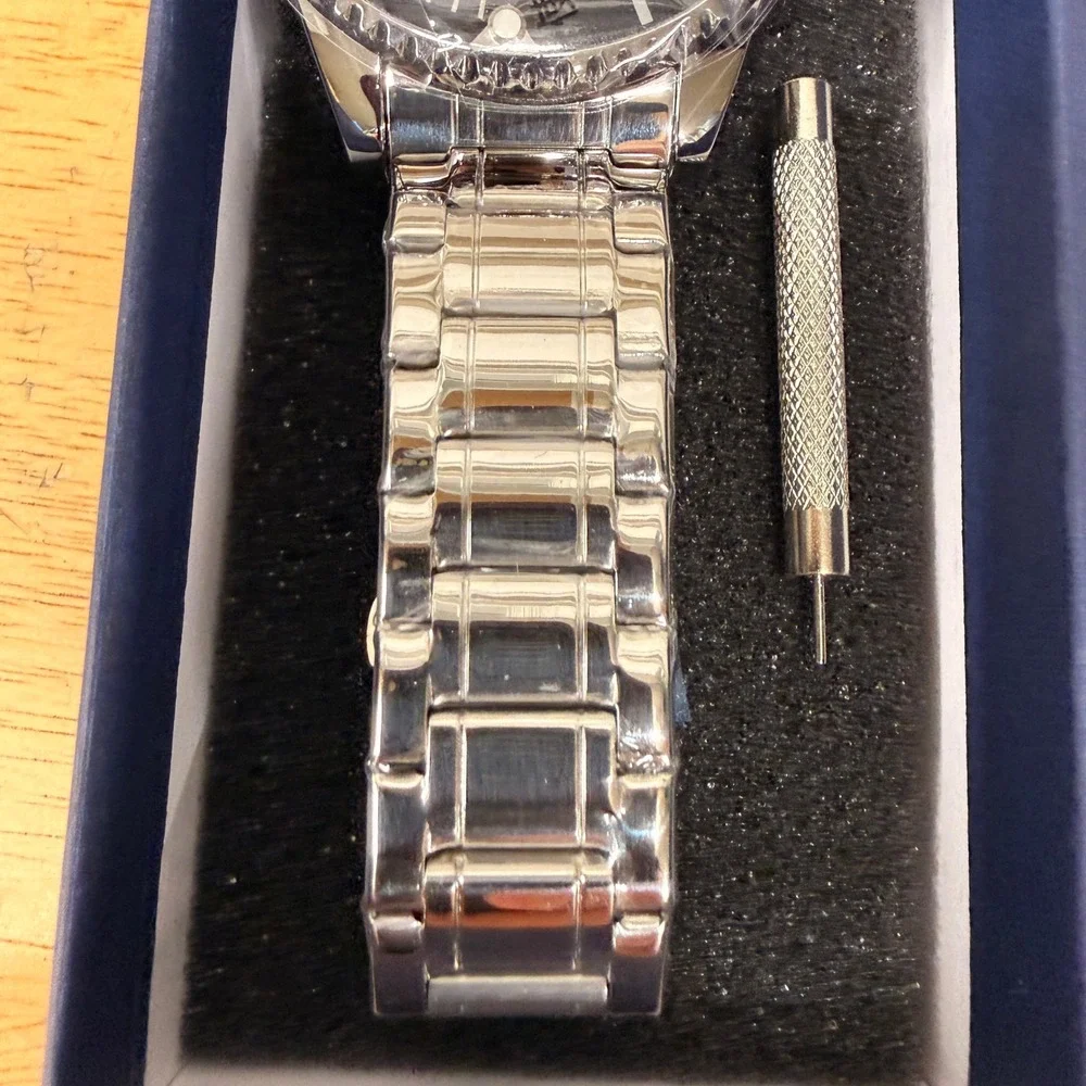 Dofia Xiaoya Aiyishi 1630 Men's Silver Stainless Steel Quartz Watch Black Dial G